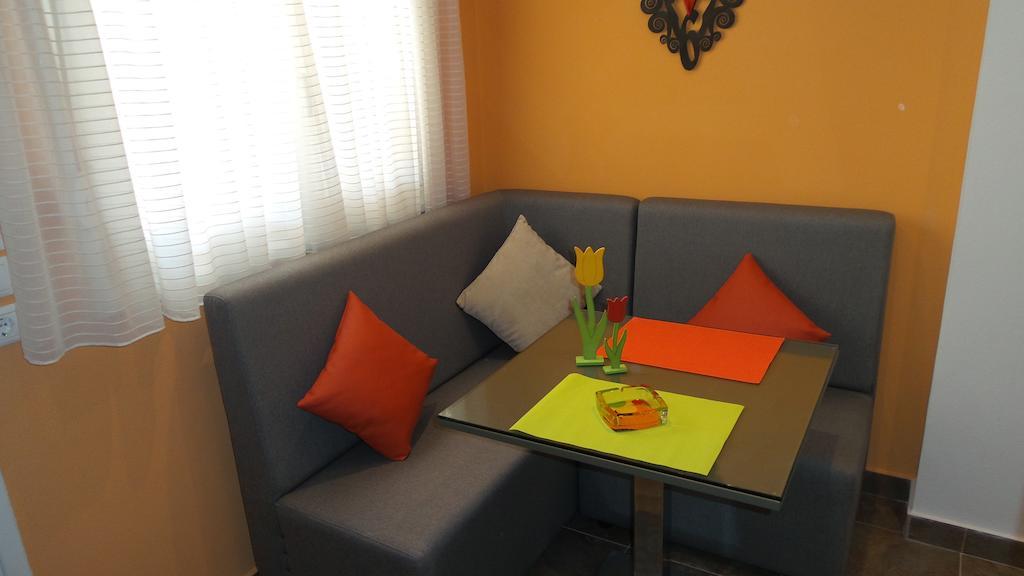 House Roula Hotell Neos Marmaras Rum bild