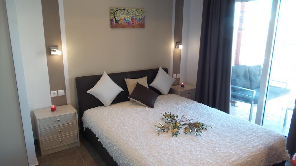 House Roula Hotell Neos Marmaras Rum bild