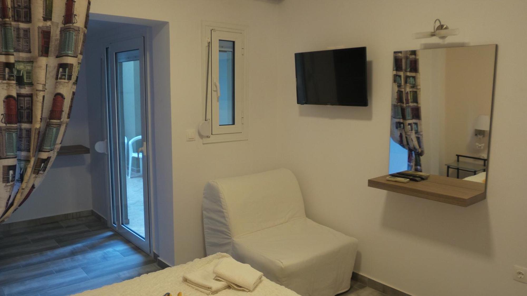 House Roula Hotell Neos Marmaras Exteriör bild