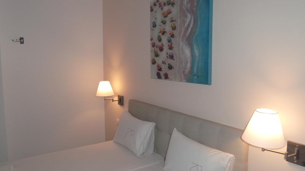 House Roula Hotell Neos Marmaras Exteriör bild